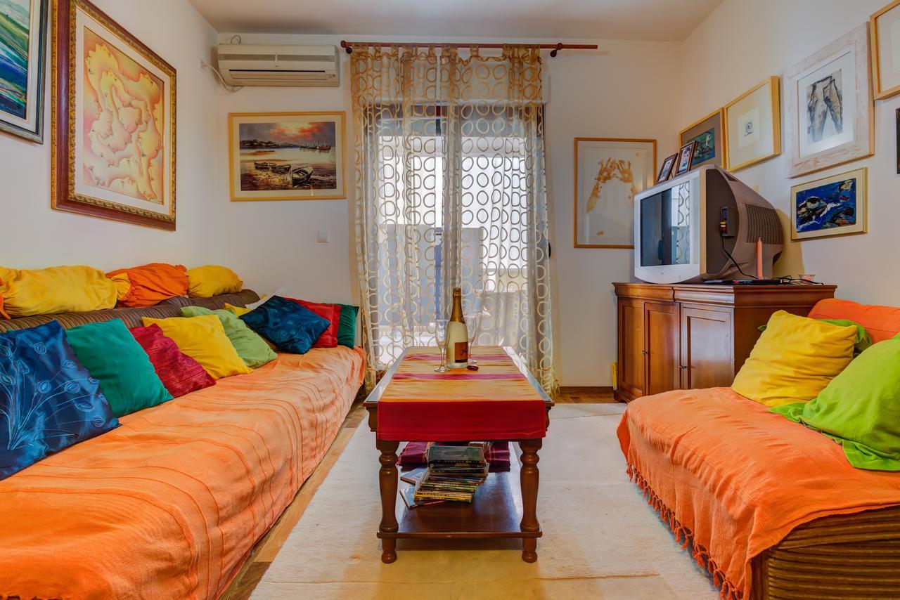 Allegro Apartment Sekulic Petrovac Buitenkant foto