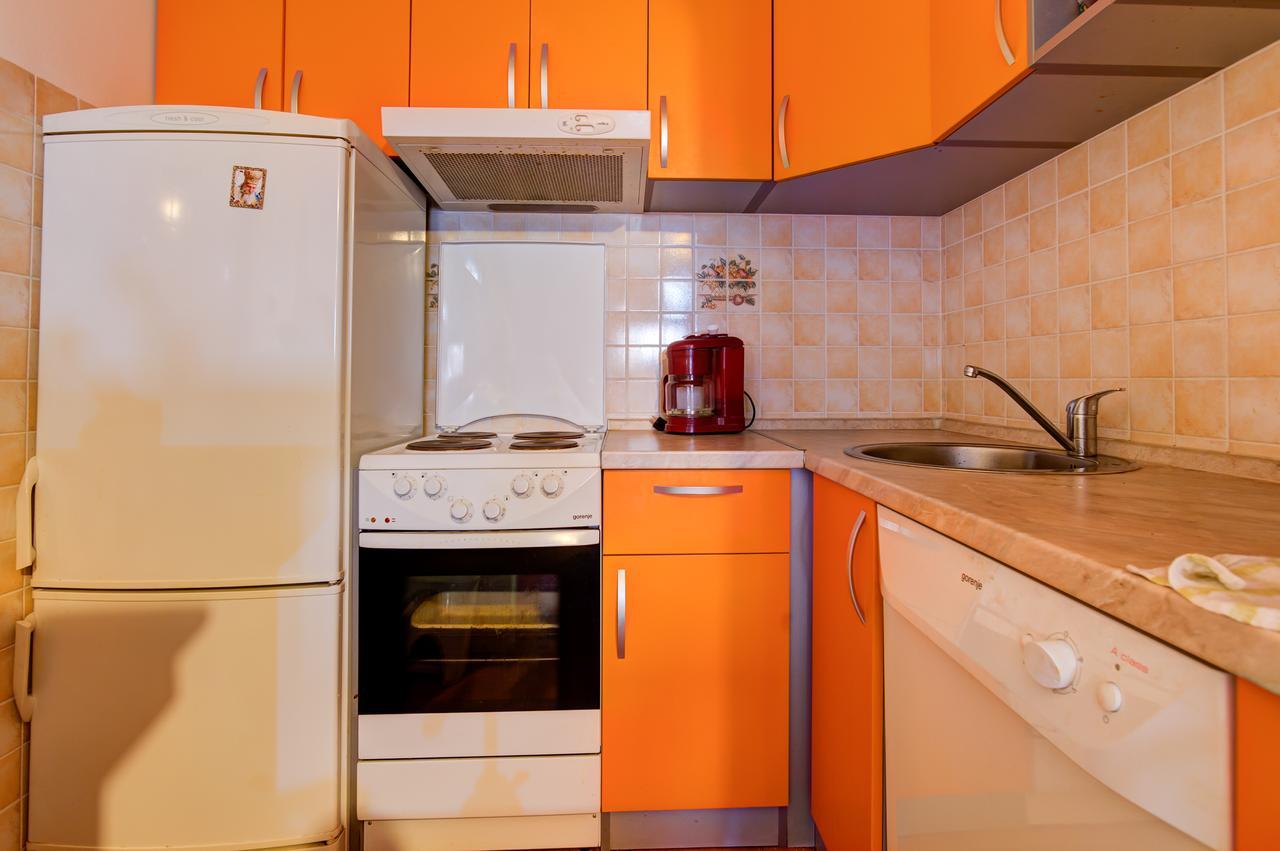 Allegro Apartment Sekulic Petrovac Buitenkant foto